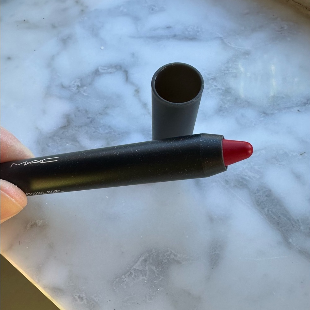 Anything Goes Velvetease Lip Pencil - New and Unused!